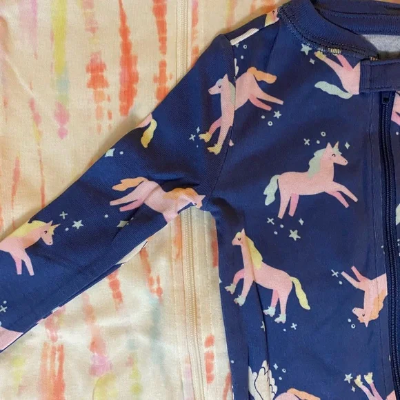 🌸 3/$15 Set of Cat & Jack Zip Pajamas, Pegasus & Tie-Dye Themes, Girls 24M - Picture 2 of 5